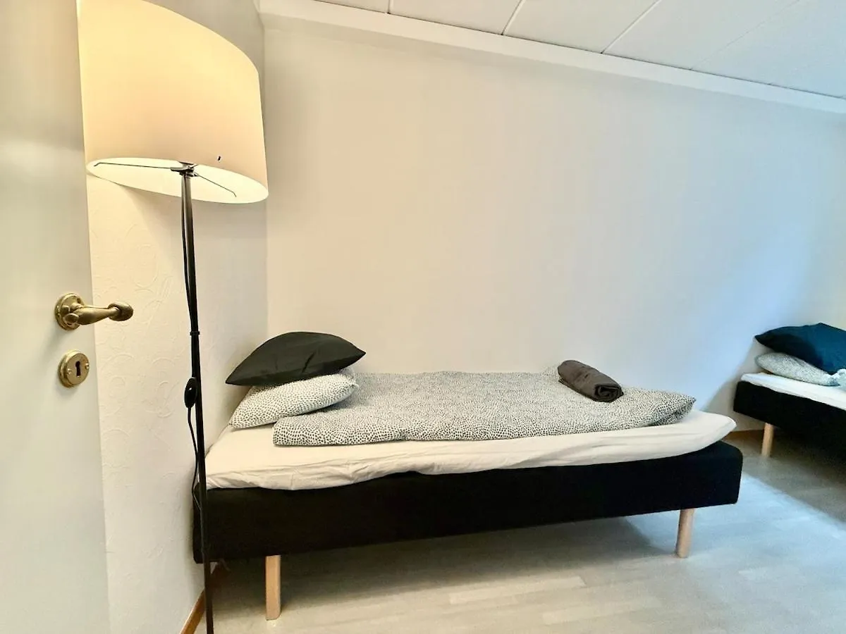 Workershouse 8 Beds Βίλα Γκέτεμποργκ 0*,